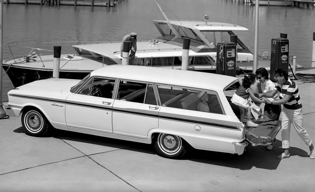 Ford Fairlane Ranch Wagon