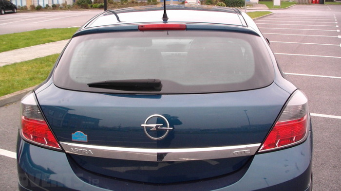 Opel Astra sports hatch