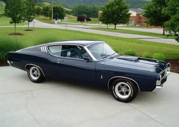 Ford Torino 428 Cobra Jet