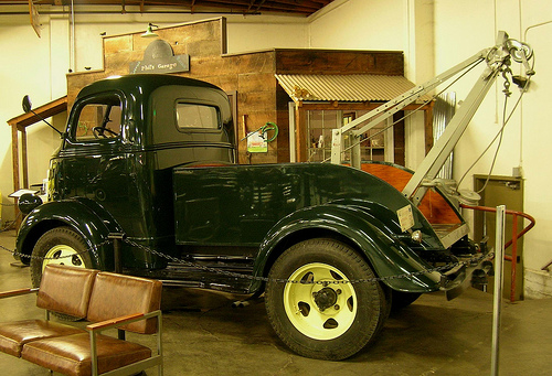 Ford COE Tow Truck