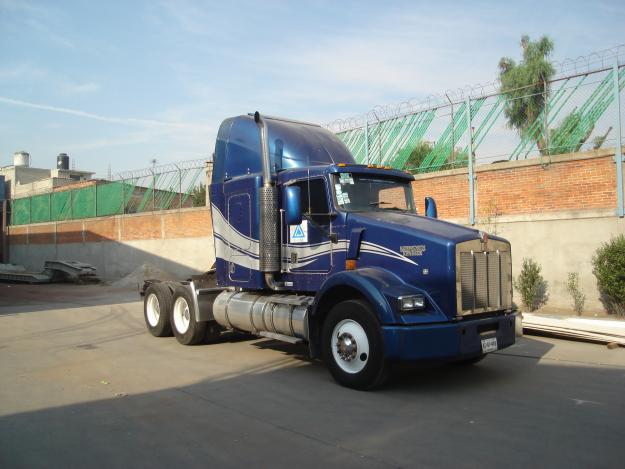 Kenworth T-800 B