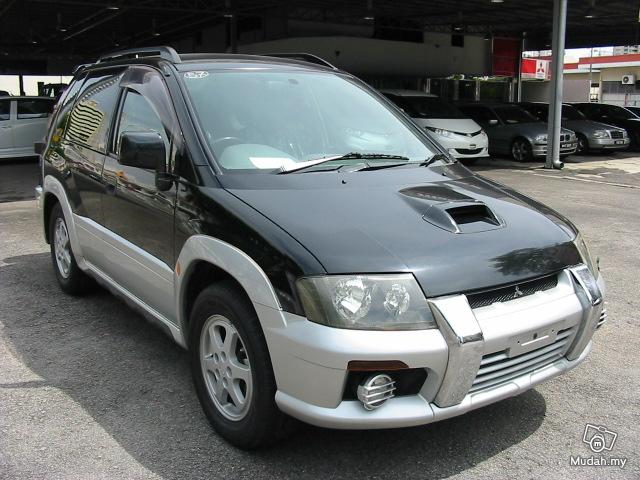 Mitsubishi RVR X