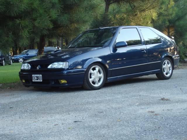 Renault 19 coupe 16S