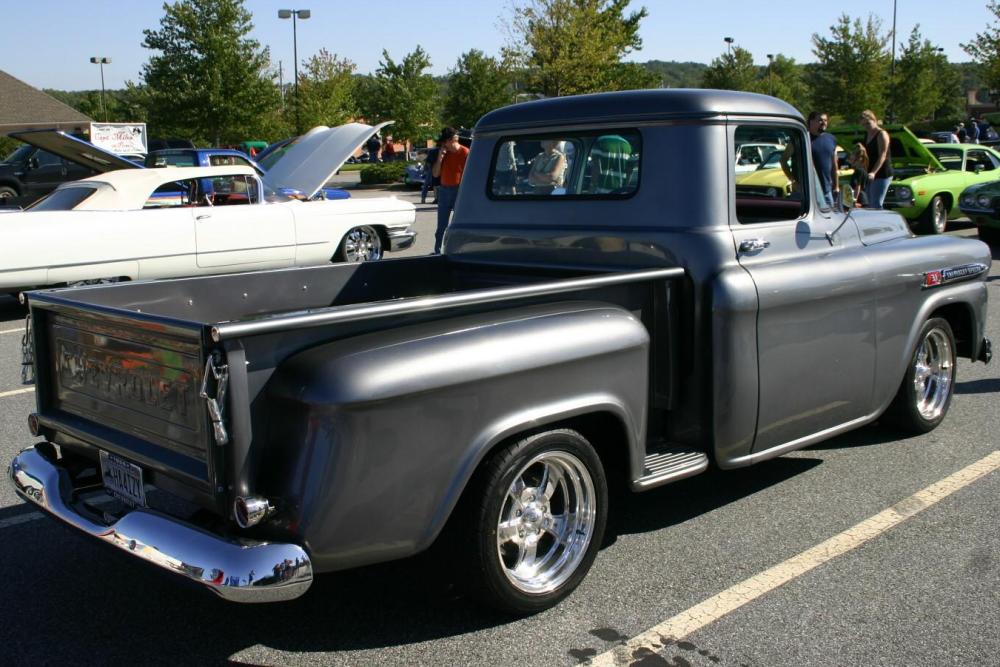 Chevrolet Apache 3100 pickup