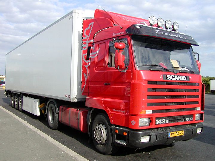 Scania R 143