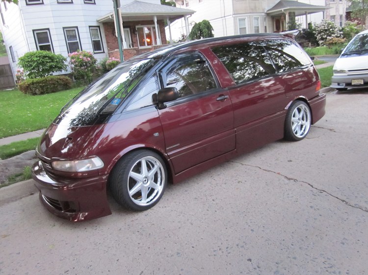 Toyota Previa LE SC