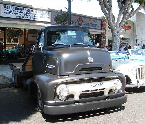 Ford C-600 COE