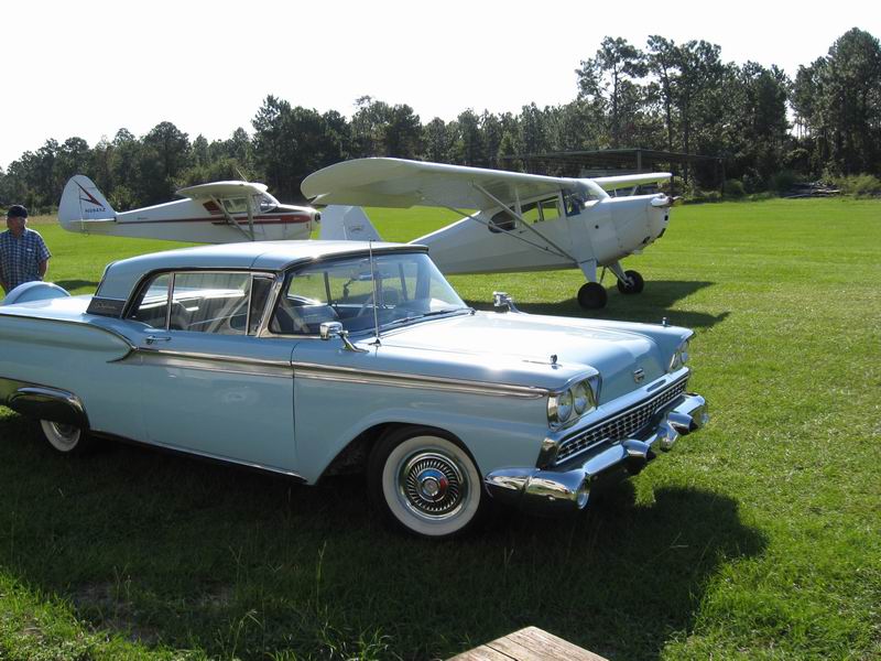 Ford Skyliner Retratable Hardtop