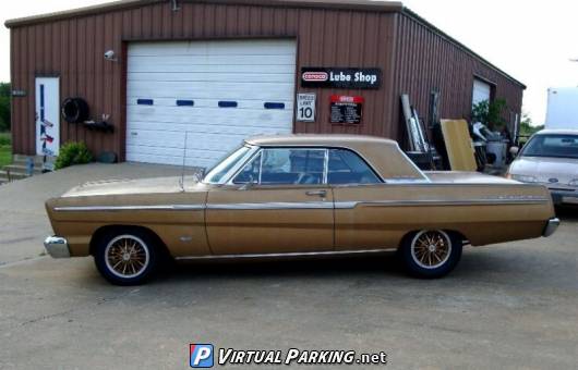 Ford Fairlane 500 Sport coupe
