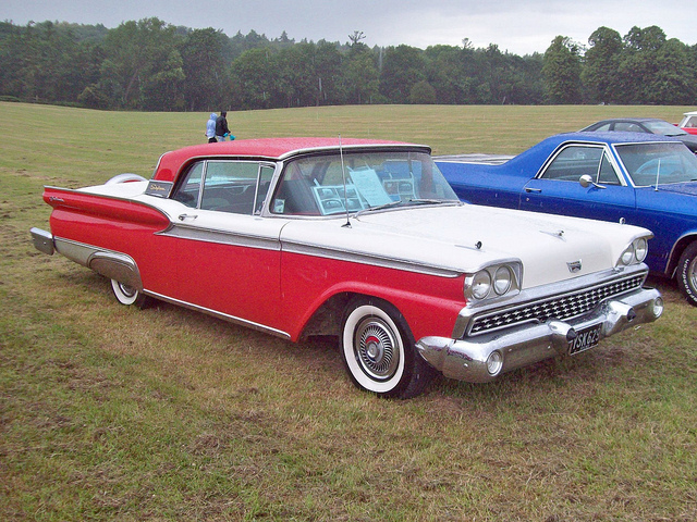 Ford Galaxie 500 Skyliner