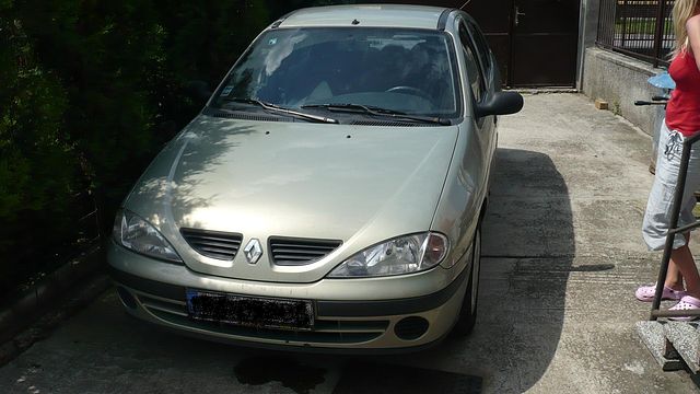 Renault Megane 16 Authentique Sedan