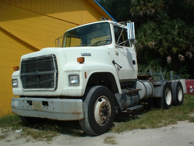 Ford L9000