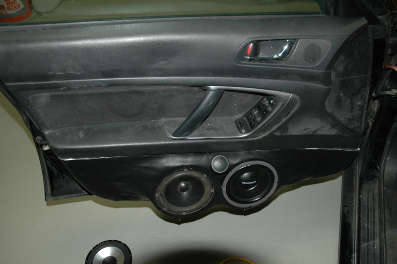 Subaru Legacy 25i Wagon