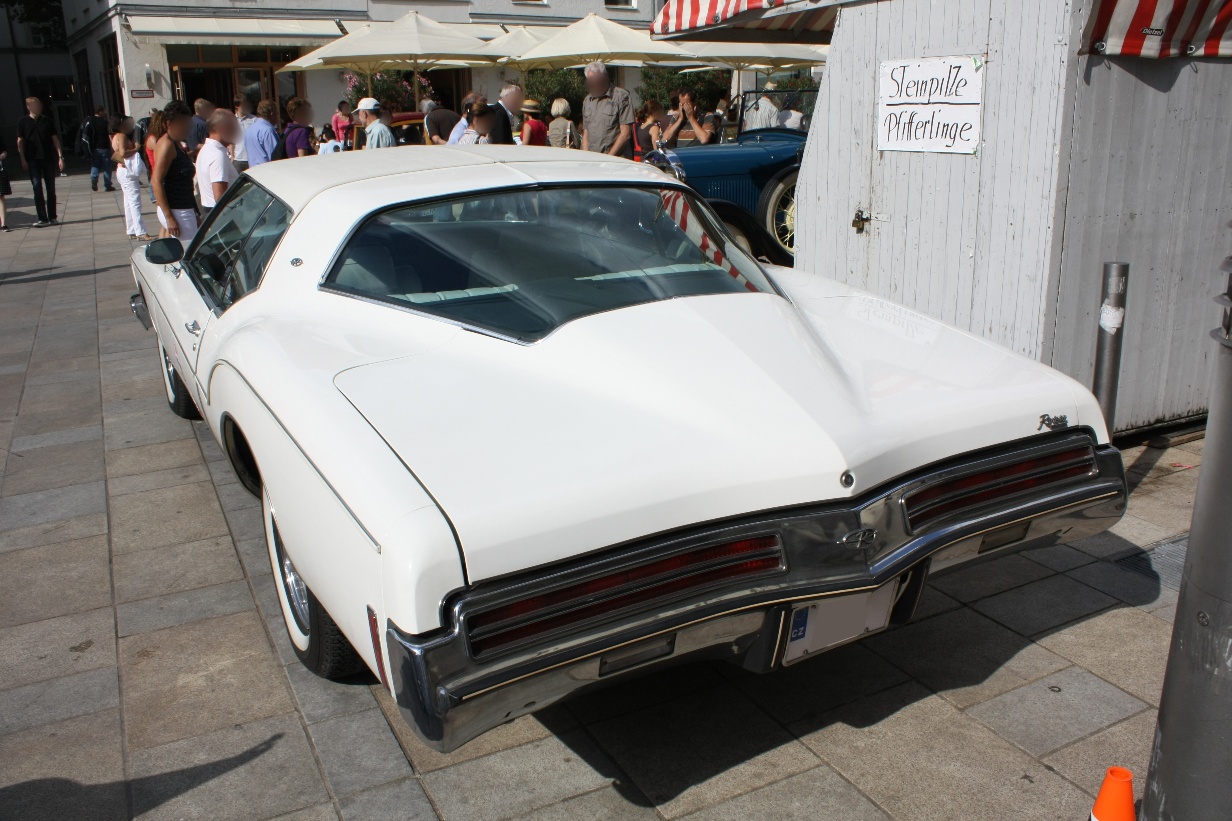 Buick Riviera GS stage 1