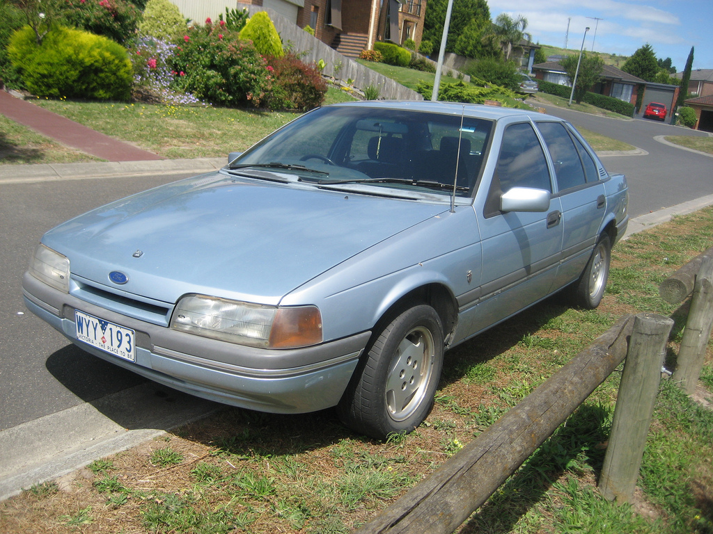 Ford Fairmont Ghia 39 EA