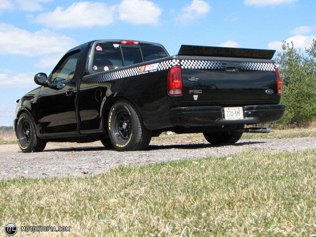 Ford F-150 NASCAR Edition