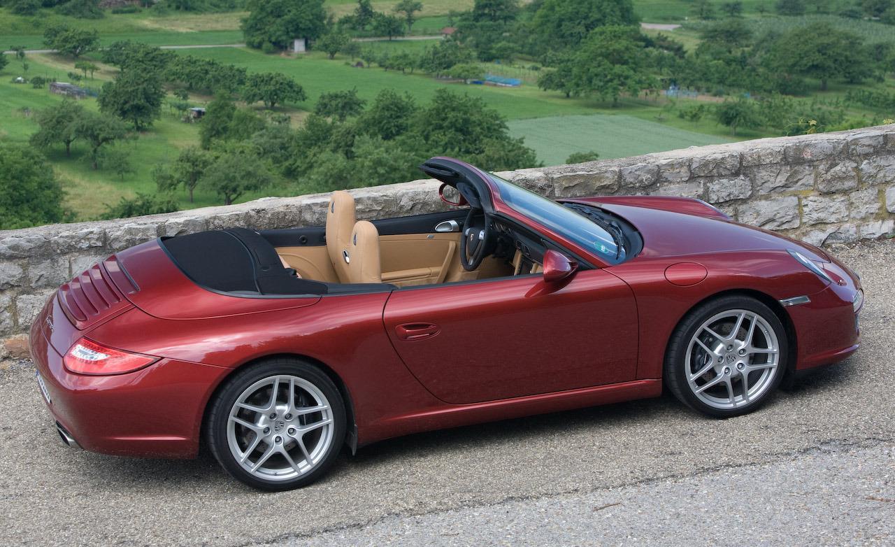 Porsche 911 Carrera Cabriolet