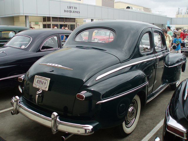 Ford Super Deluxe 8 Coupe