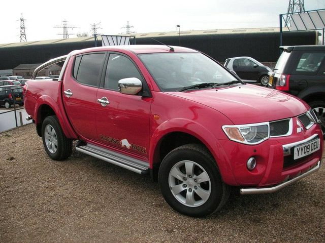 Mitsubishi L200 25D 4WD