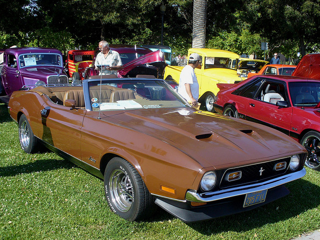 Ford Mustang 351 Convertible