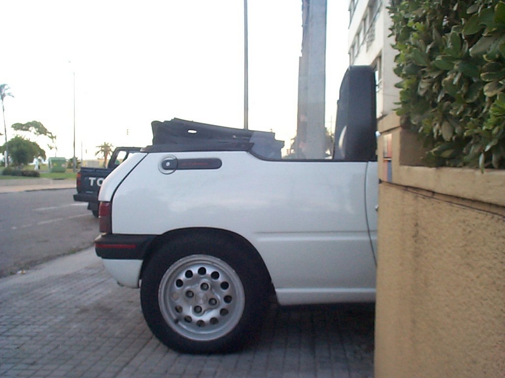 Peugeot 205 CJ