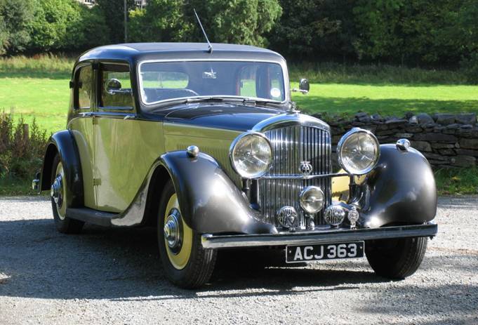 Bentley 3 litre Park Ward Sports saloon