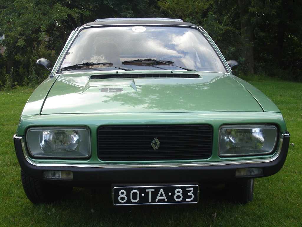 Renault 15