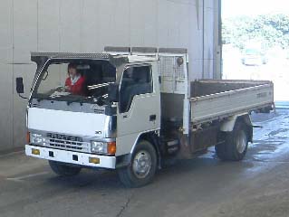 Mitsubishi Canter FE337