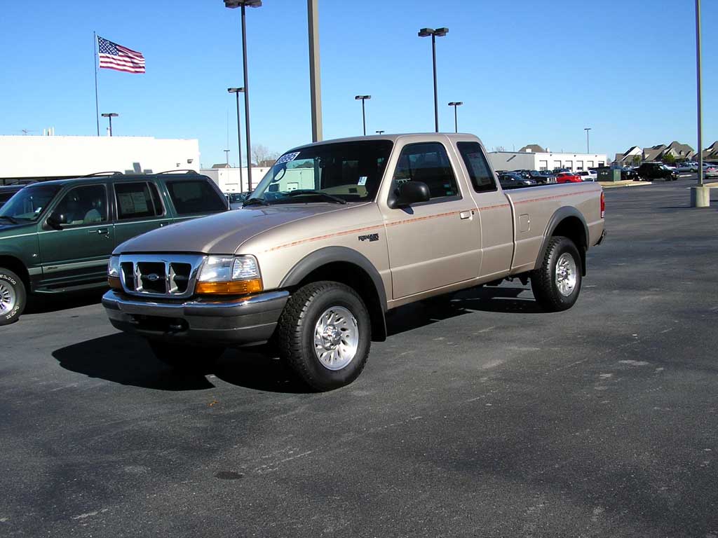 Ford Ranger XLT extra-cab