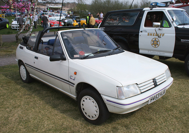 Peugeot 205 CJ