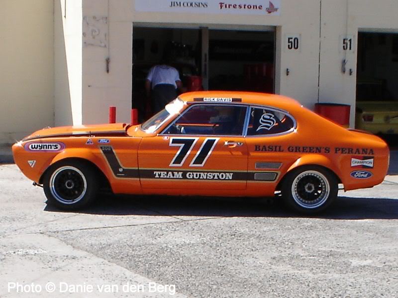 Ford Capri Perana V8