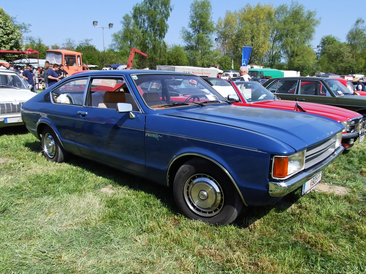 Ford Consul