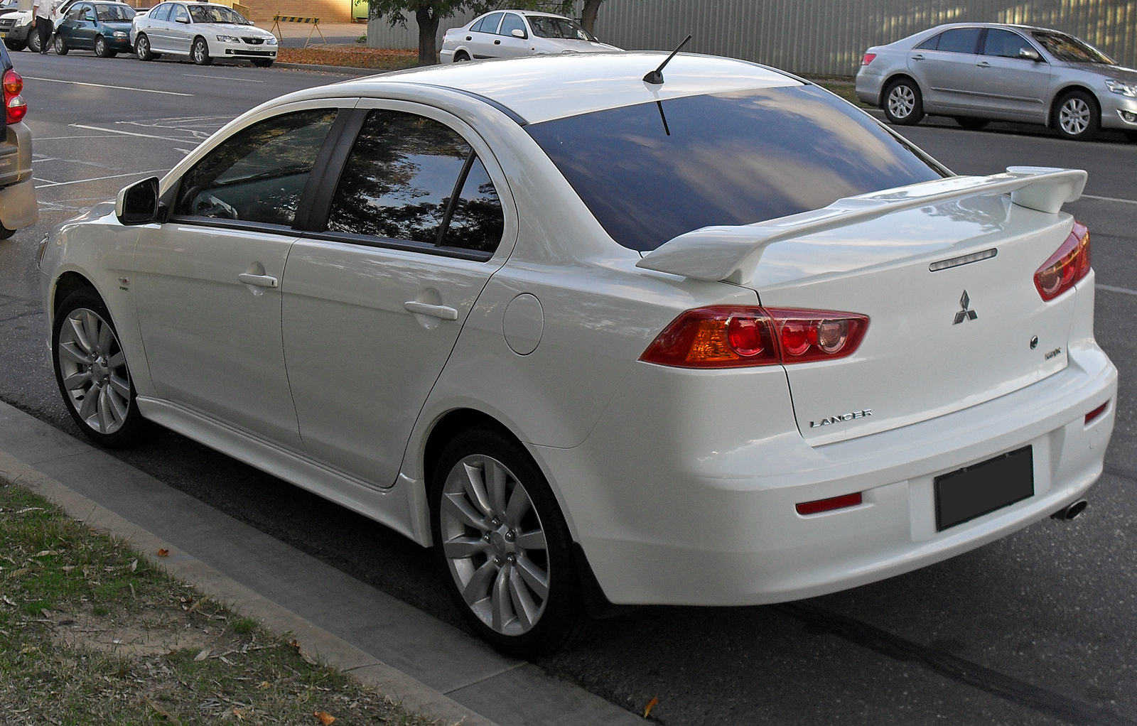 Mitsubishi Lancer VR-X