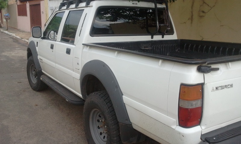 Mitsubishi L200 GLS Savana