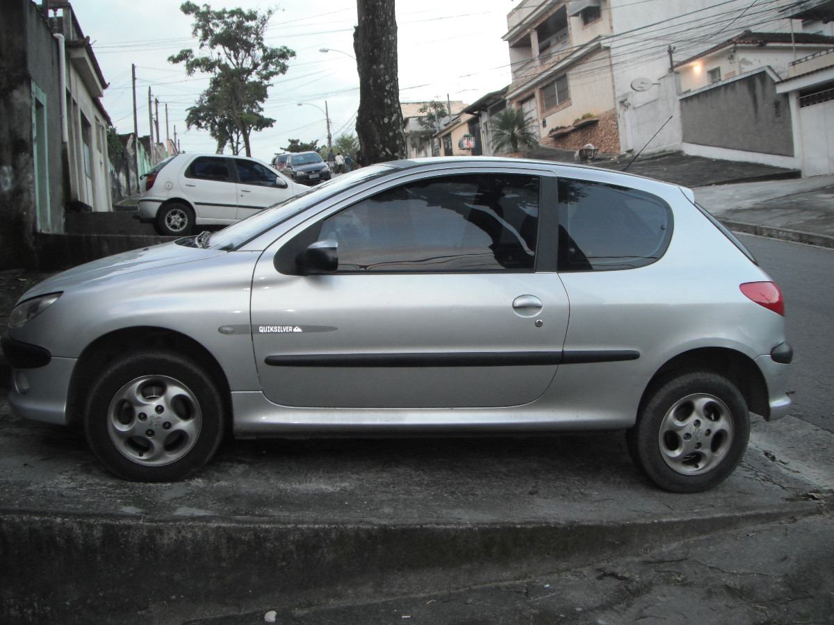 Peugeot 206 Quiksilver