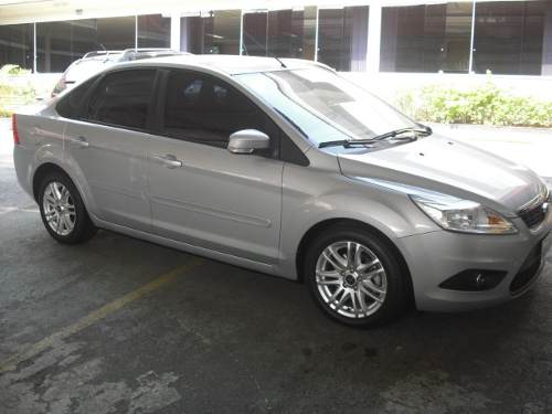 Ford Focus Sedan 20 16V