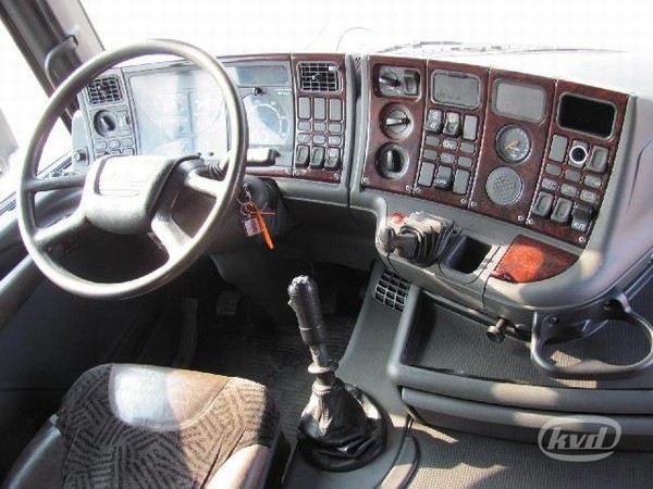 Scania R114 LA 4X2 NA380