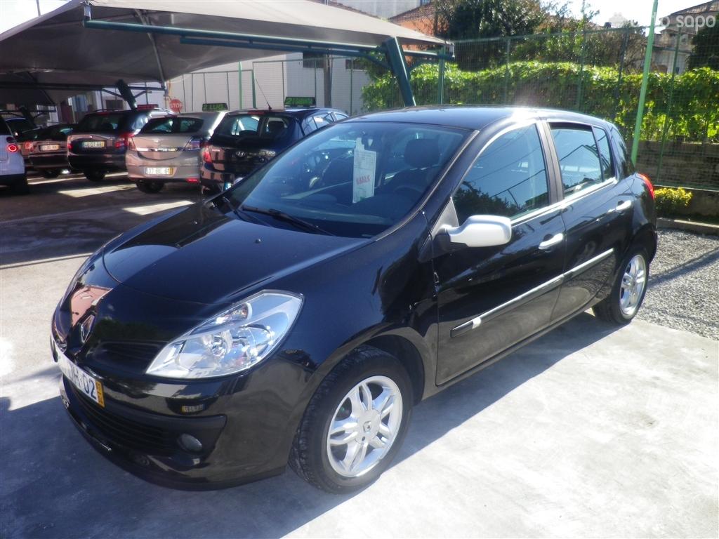 Renault Clio 12 16V