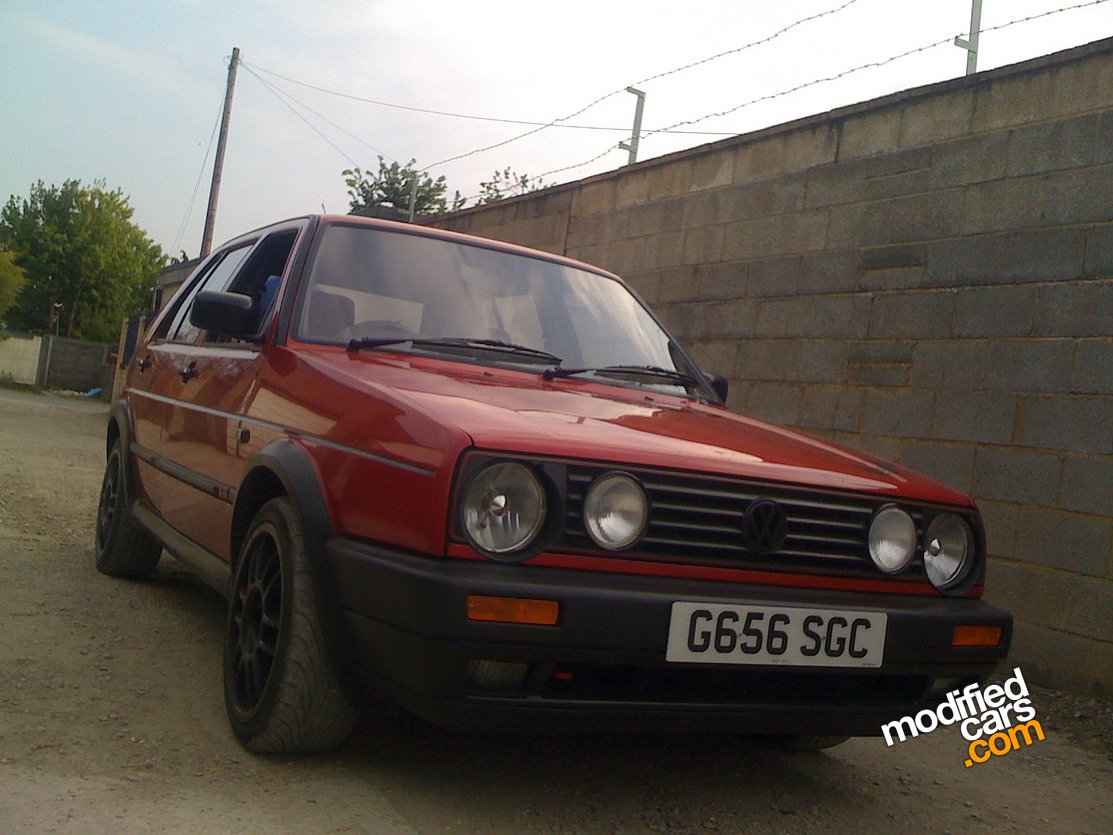 Volkswagen Golf GTi 8V 18