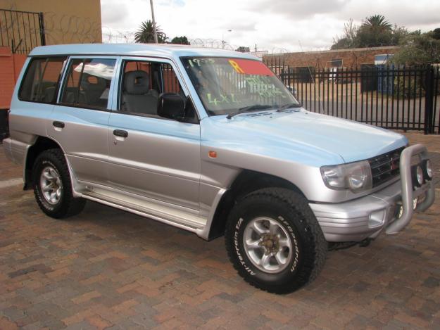 Mitsubishi Pajero 3500 V6