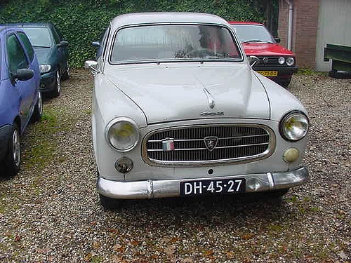 Peugeot 403 B7