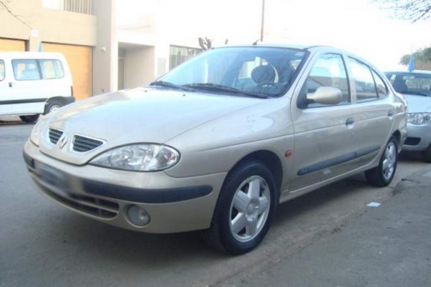 Renault Megane RXE