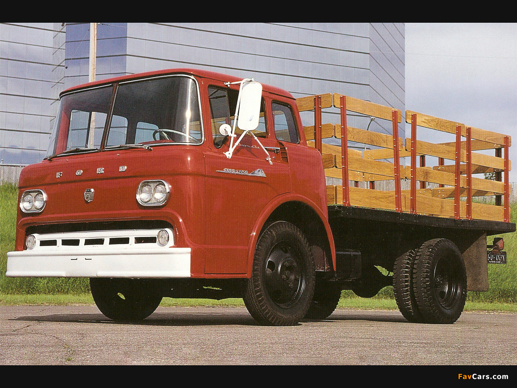 Ford C-550