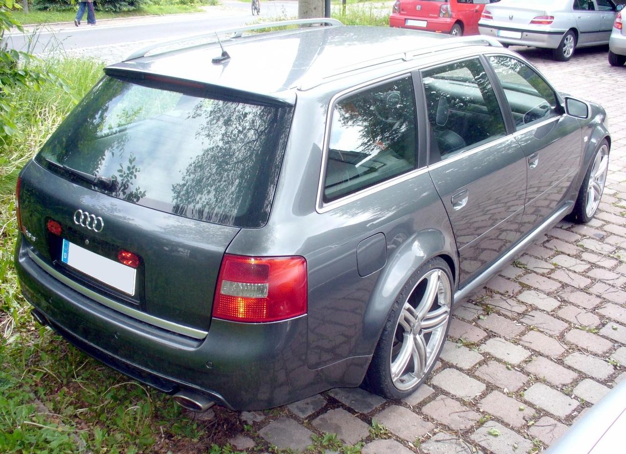 Audi RS6 C5 Avant