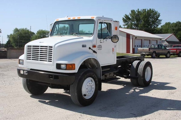 International 4800