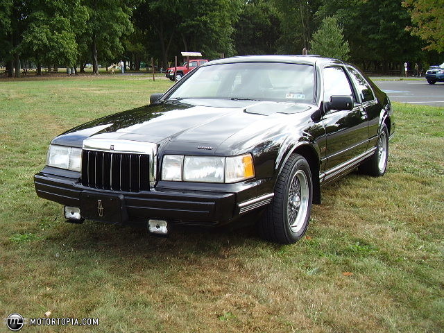 Lincoln Continental Mark VII