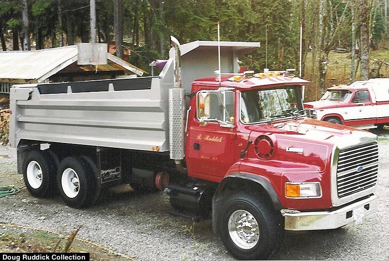 Ford Dump Truck