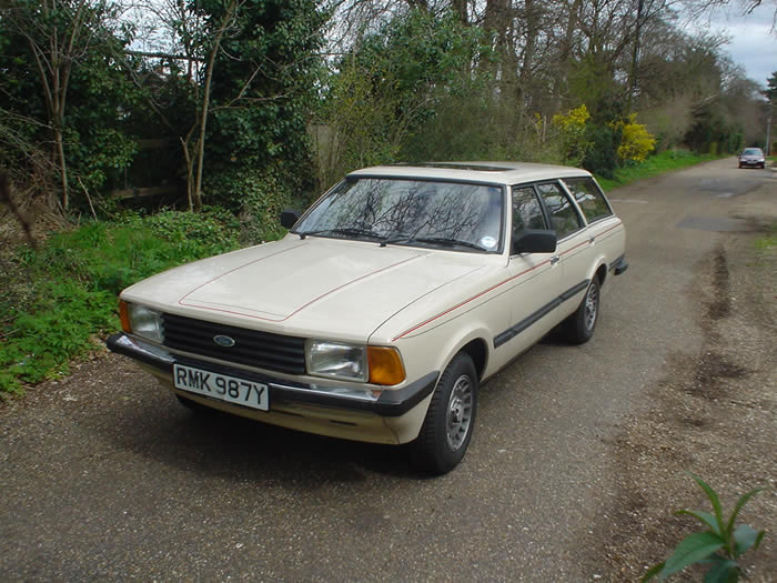 Ford Cortina Estate