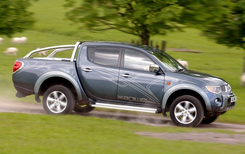 Mitsubishi L200 Katana CRS 25 Di-D Crew Cab