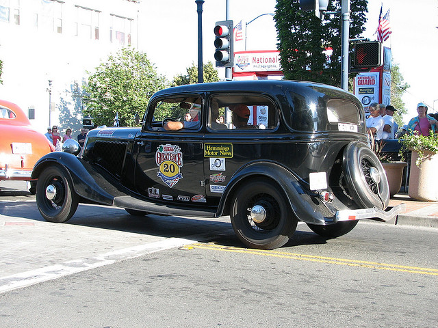 Ford V-8 Sedan 20